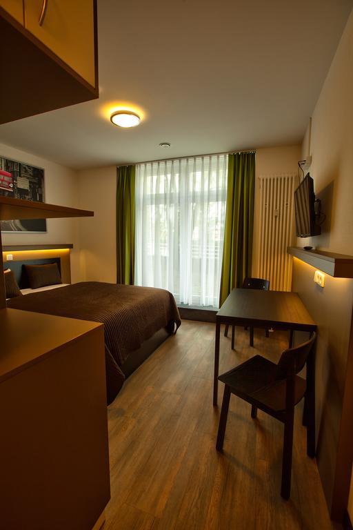 6Rooms Berlin Rum bild